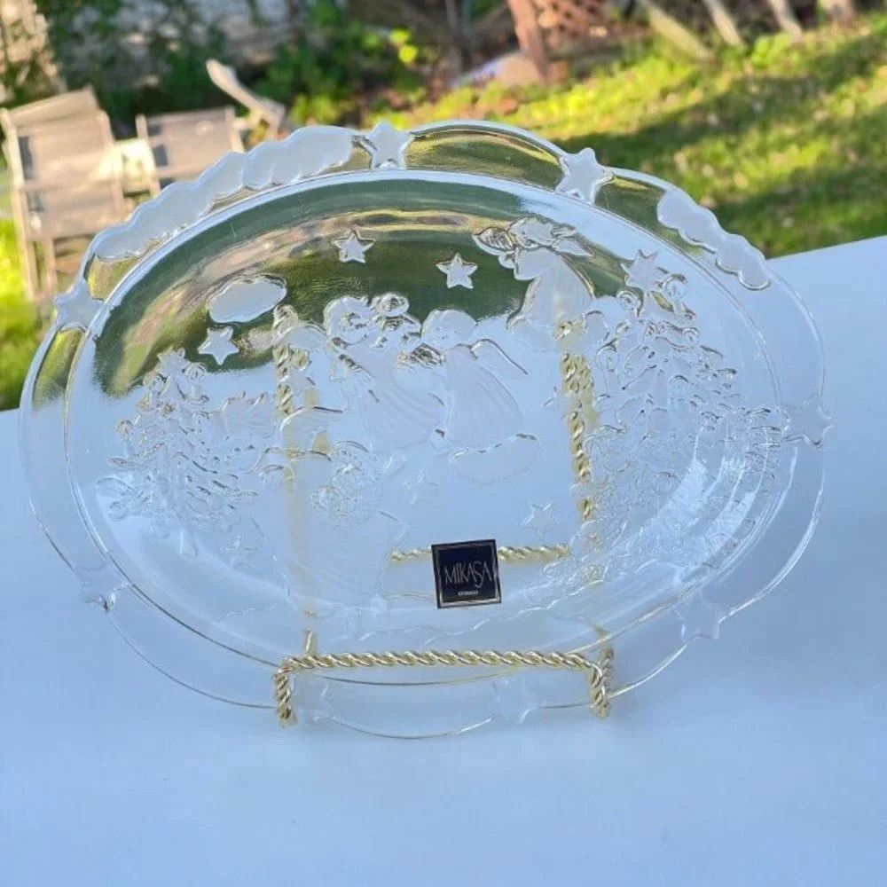 Mikasa Vintage Small Oval Crystal Candy Dish With Angels Design 9.2x7.0in‎